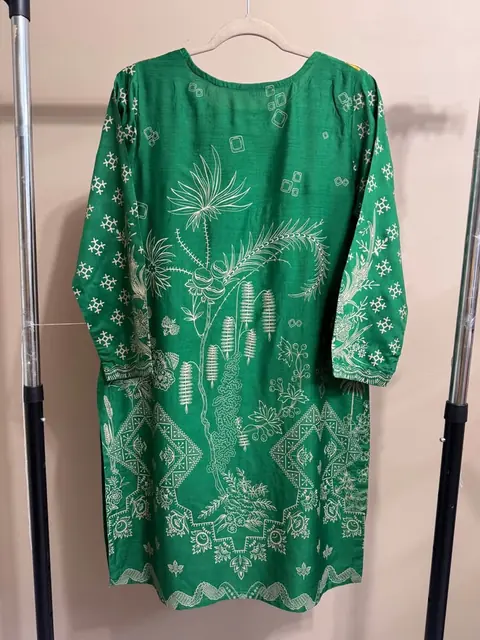 Green Viscose Embroidered Kurti / Top, photo 4